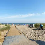 Дом отдыха 1 Bedroom Awesome In Vaeggerlose *