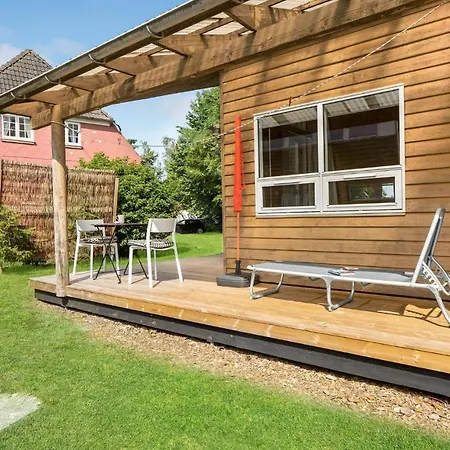 Holiday home 1 Bedroom Awesome In Vaeggerlose *