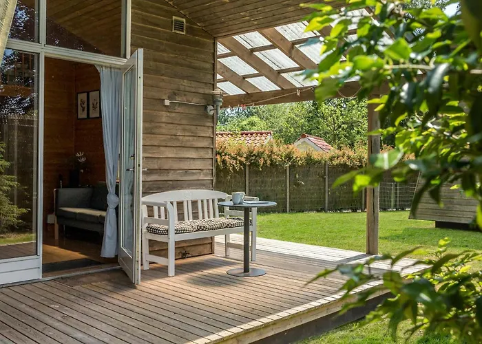 1 Bedroom Awesome In Vaeggerlose Boto By